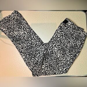 ANN TAYLOR | ladies modern fit animal print pants. Size: 14